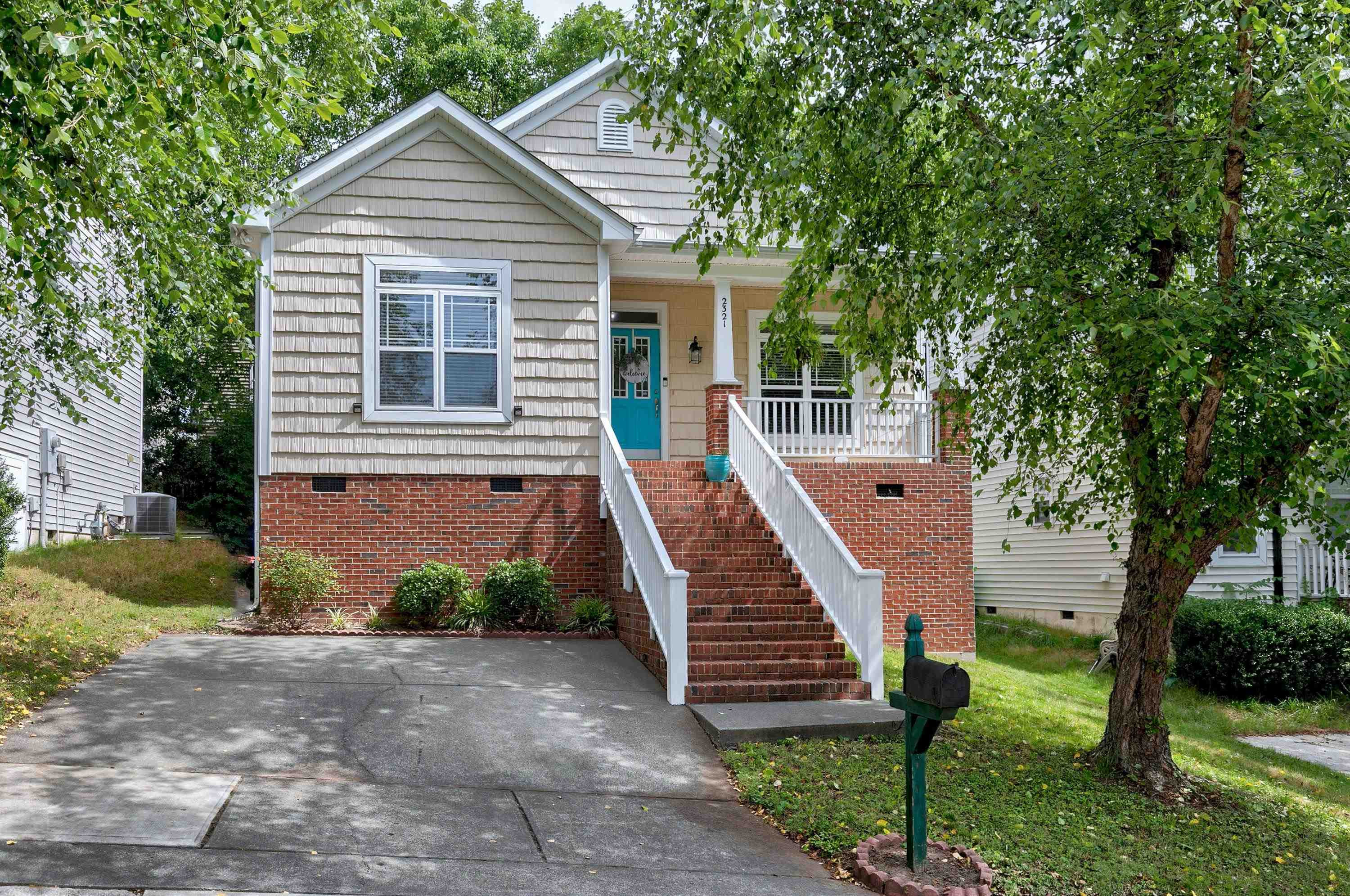 2321 Sapphire Valley Drive