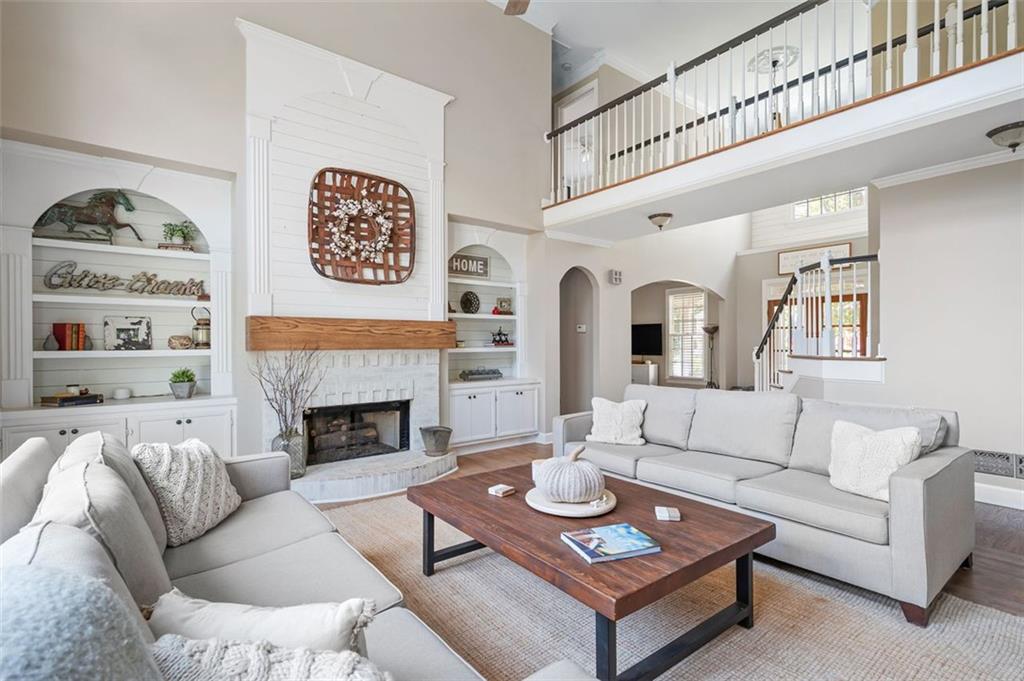 4059 HICKORY FAIRWAY Drive