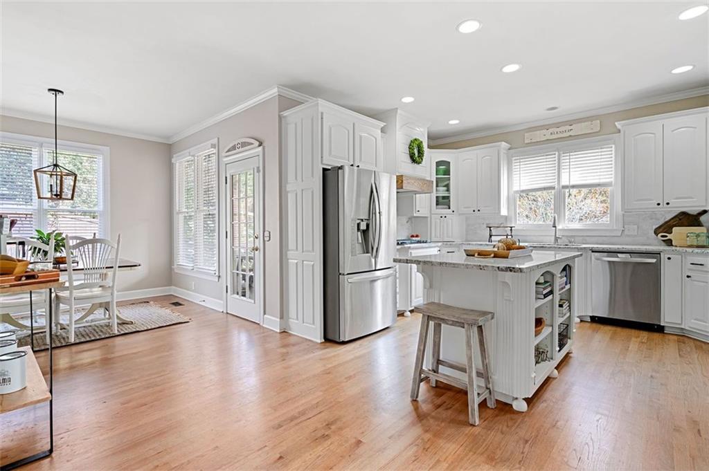 4059 HICKORY FAIRWAY Drive