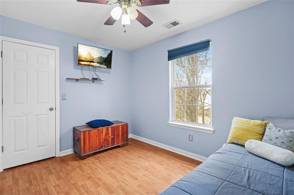 4831 LAKE PARK Terrace