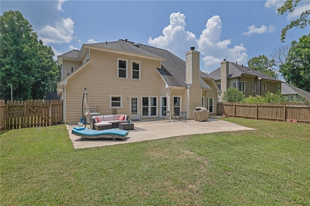 2812 Forest Wood Drive