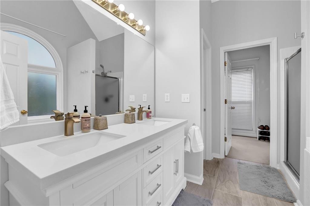 2812 Forest Wood Drive