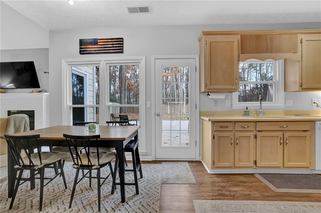 2812 Forest Wood Drive