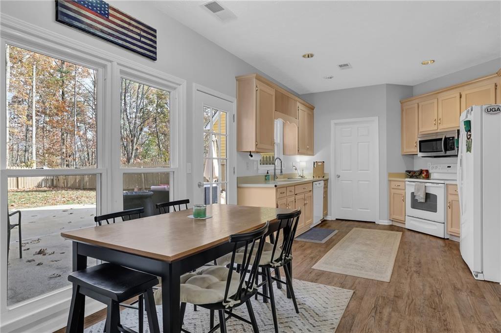 2812 Forest Wood Drive