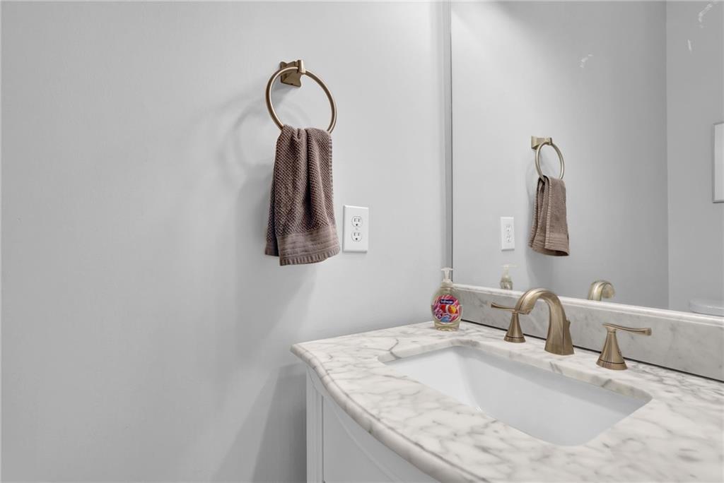 2812 Forest Wood Drive