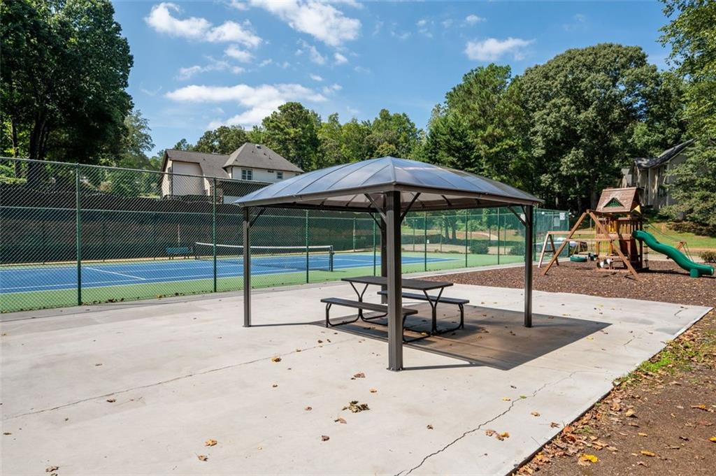 3274 ENCLAVE Court NW