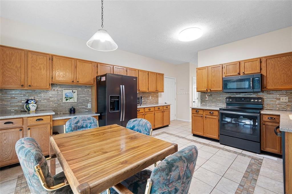 3274 ENCLAVE Court NW