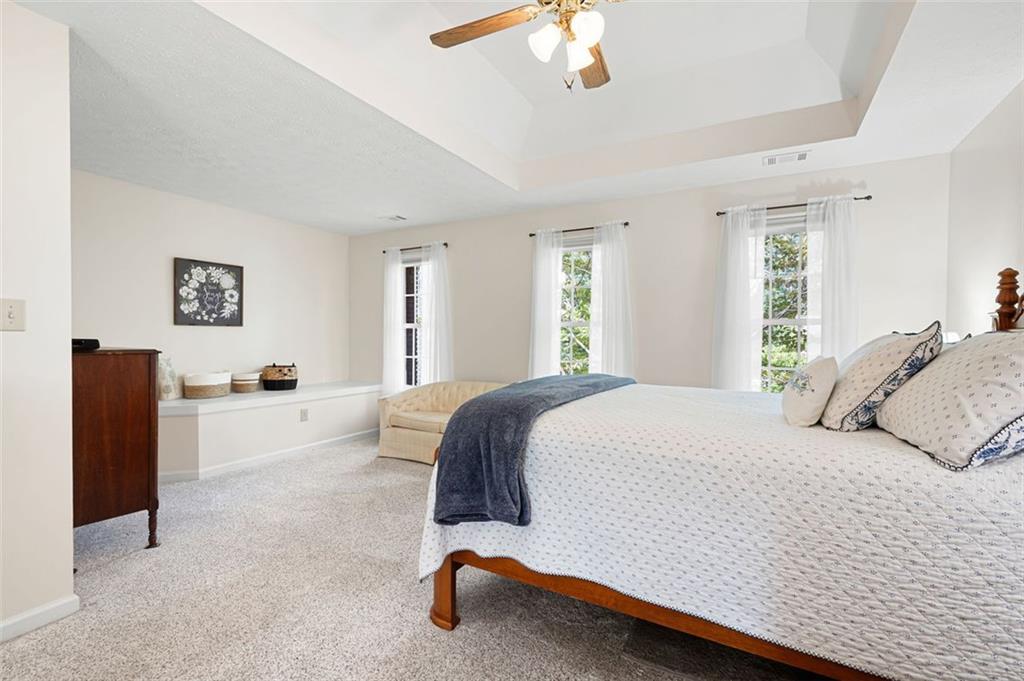 3274 ENCLAVE Court NW