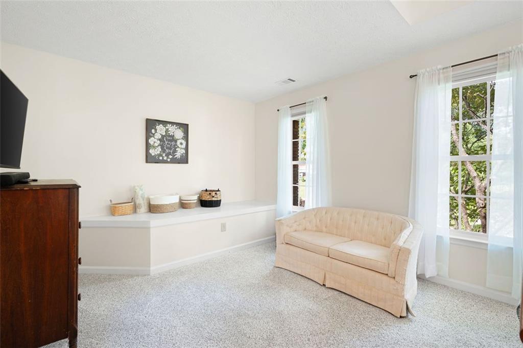 3274 ENCLAVE Court NW