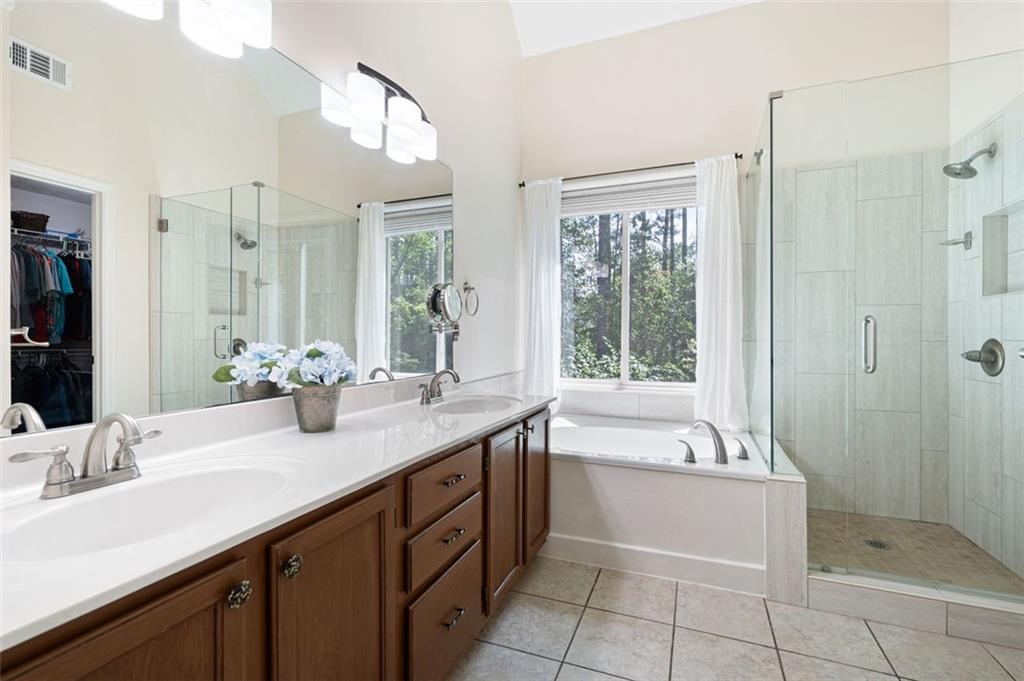 3274 ENCLAVE Court NW