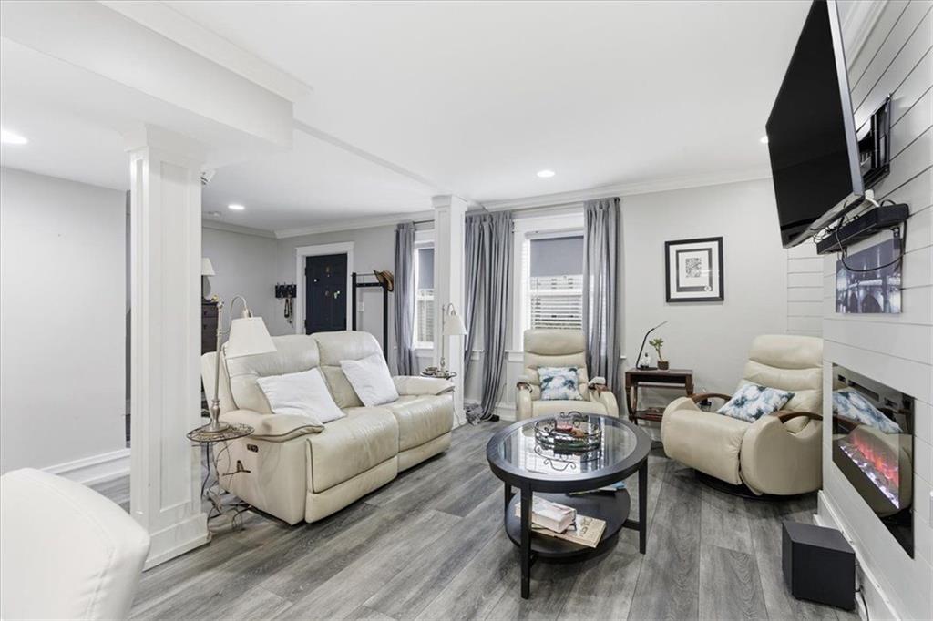 2855 PEACHTREE Road NE Unit 124