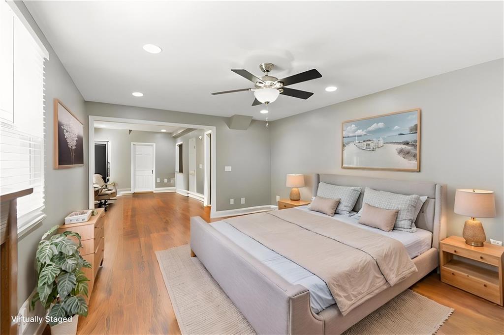 3083 Woodbridge Lane