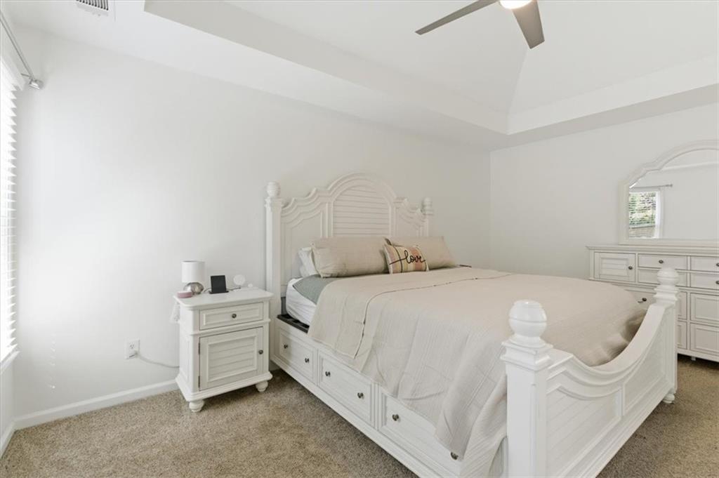 3083 Woodbridge Lane