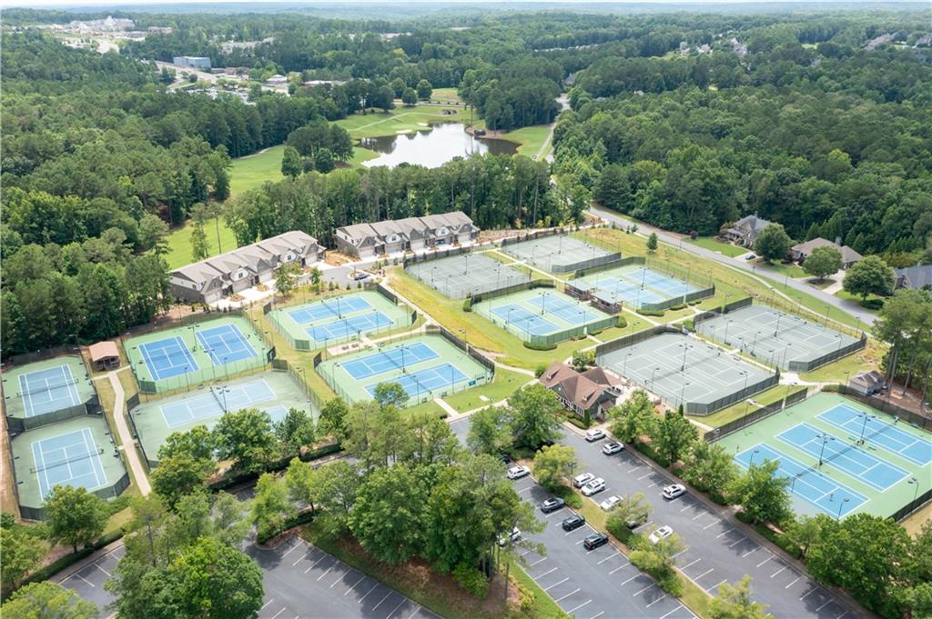 3083 Woodbridge Lane