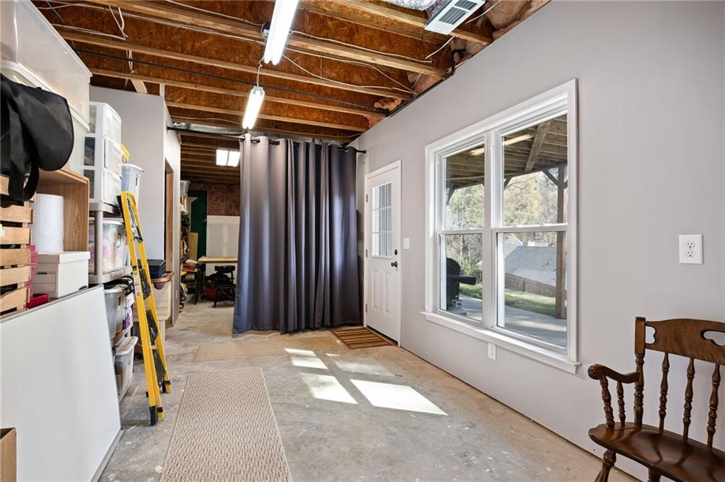 3130 Brookeview Lane NW