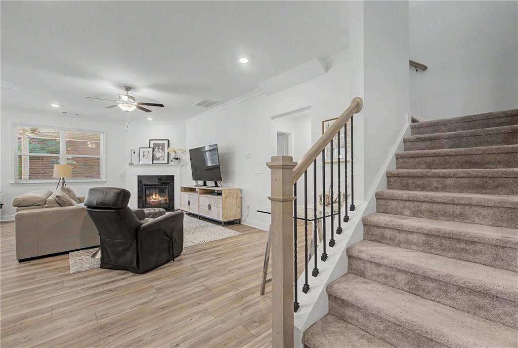 950 Summit Drive