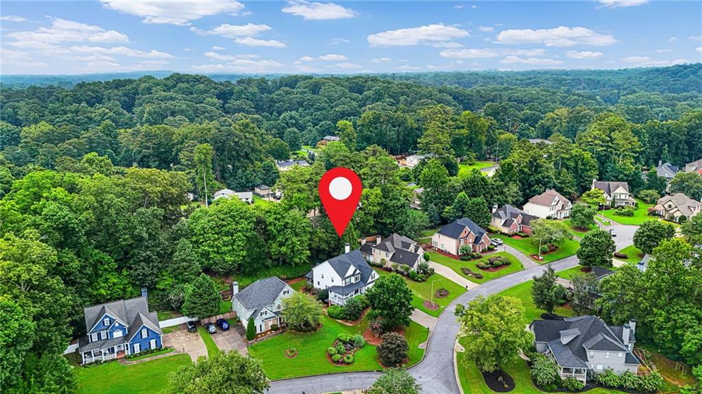 2437 Retreat Close