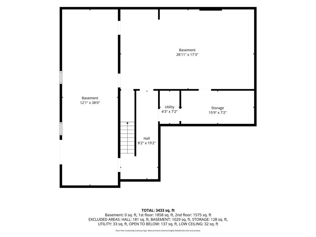 2437 Retreat Close