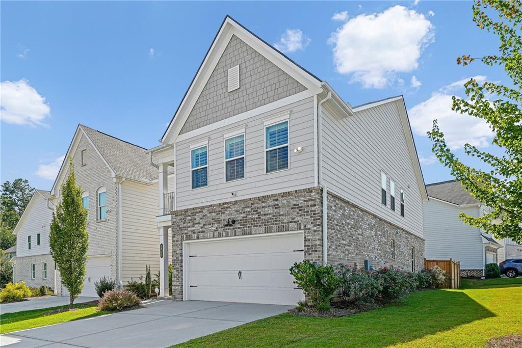 3747 Silvery Way