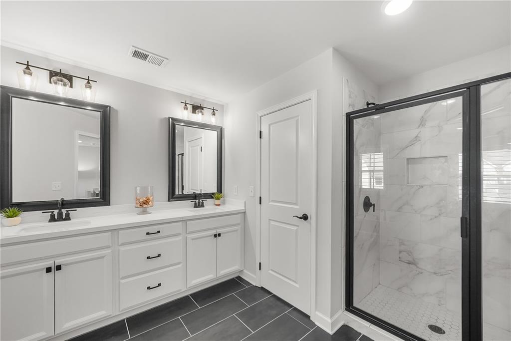3747 Silvery Way