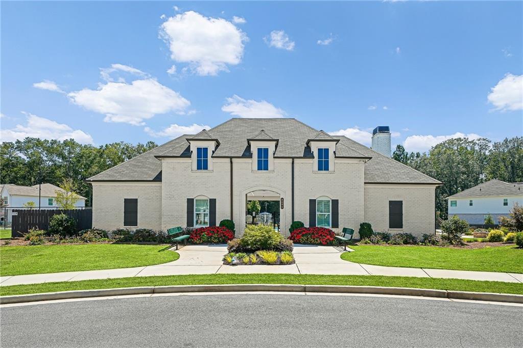 3747 Silvery Way