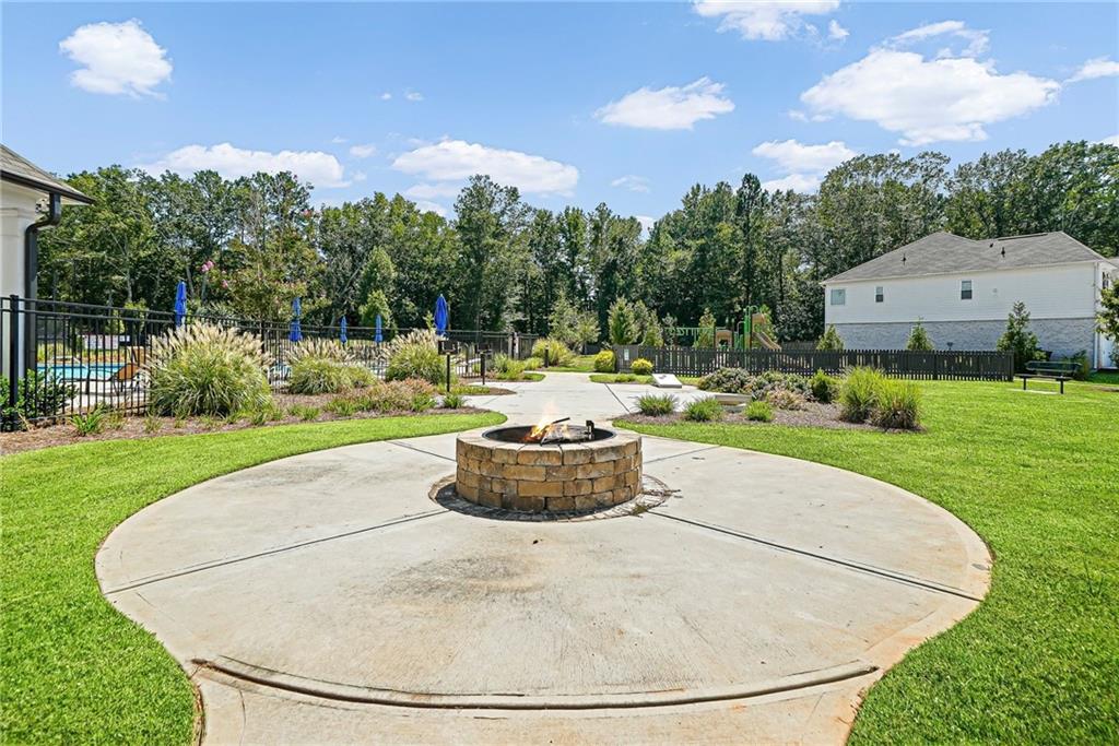 3747 Silvery Way