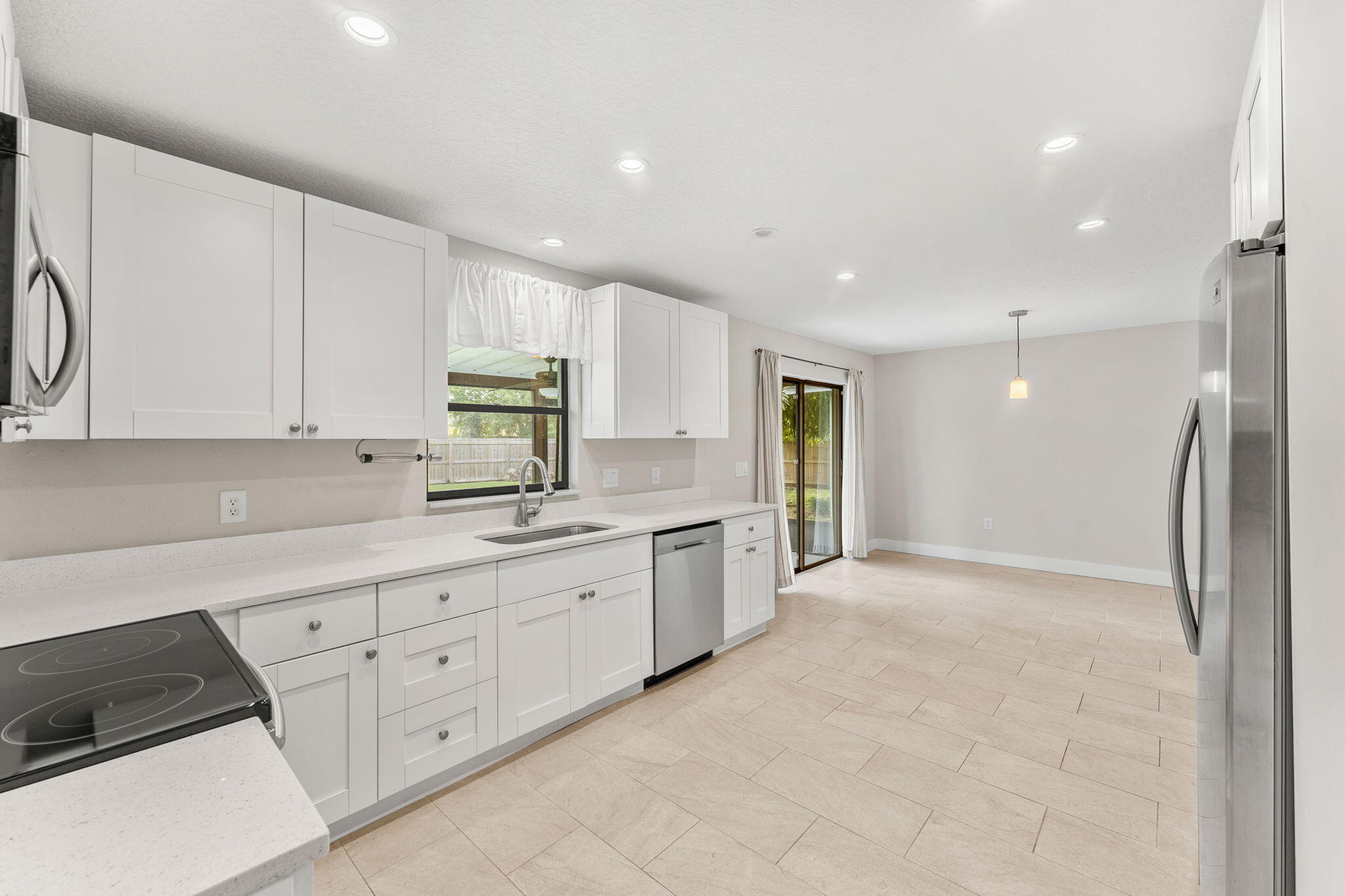 321 Christmas Avenue SE