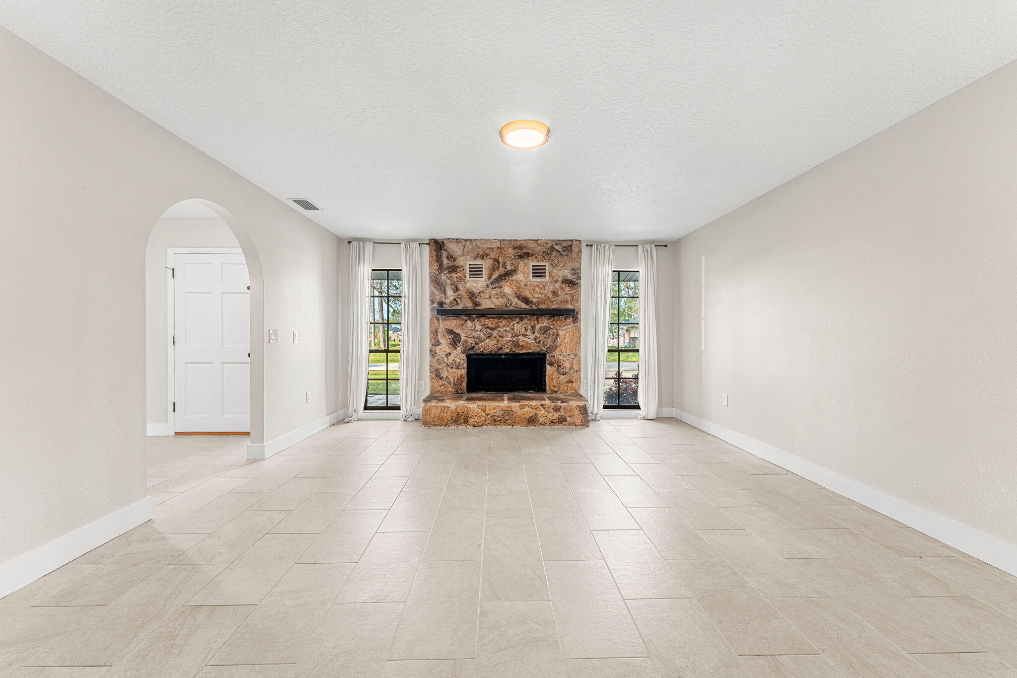 321 Christmas Avenue SE