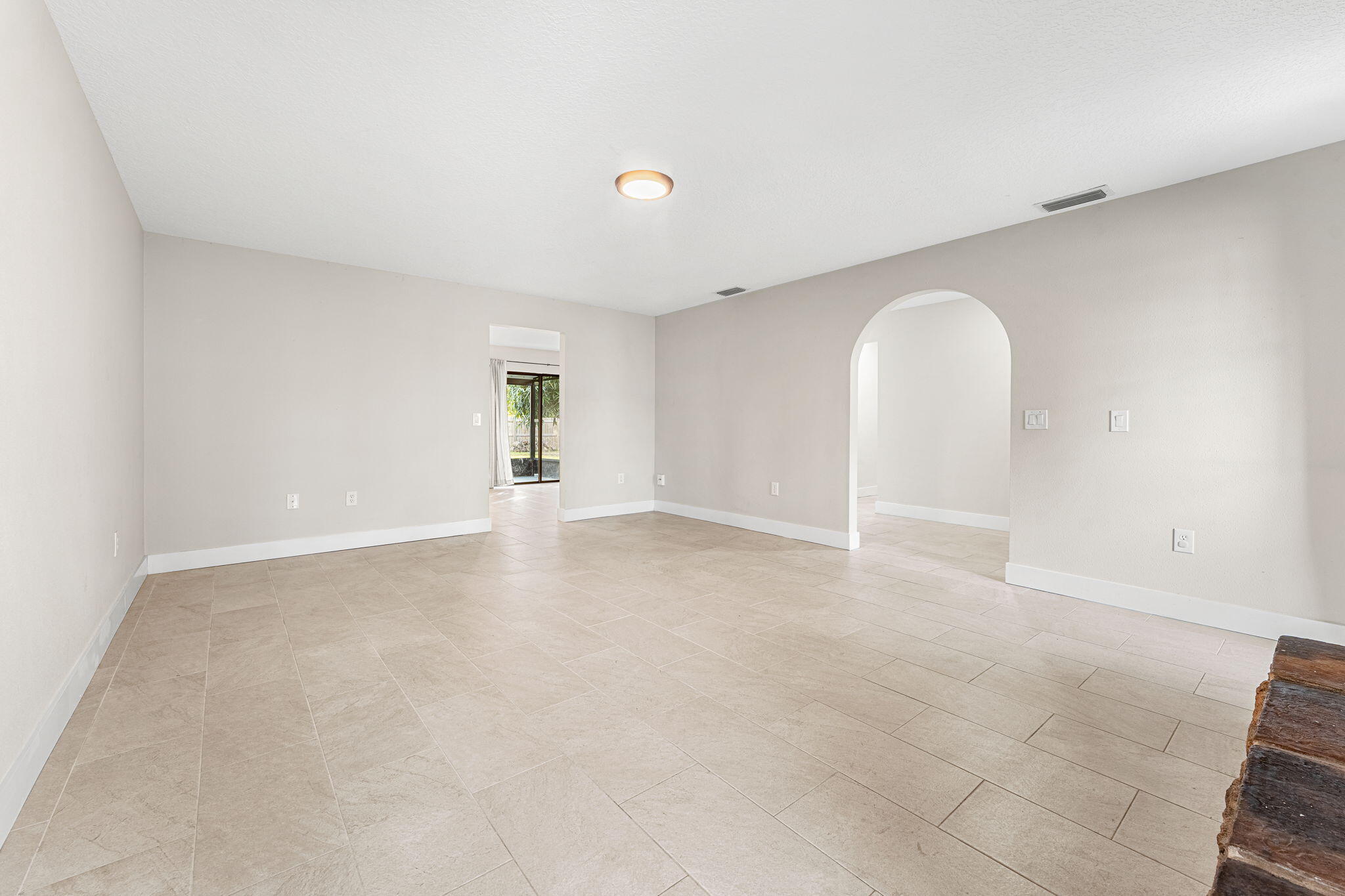 321 Christmas Avenue SE
