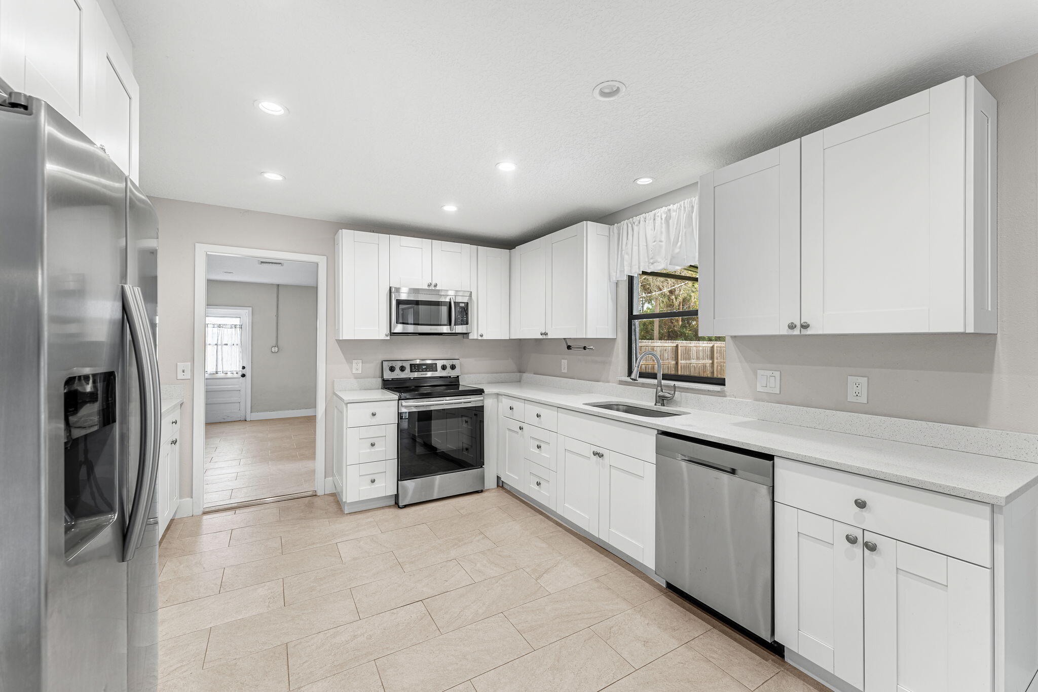 321 Christmas Avenue SE
