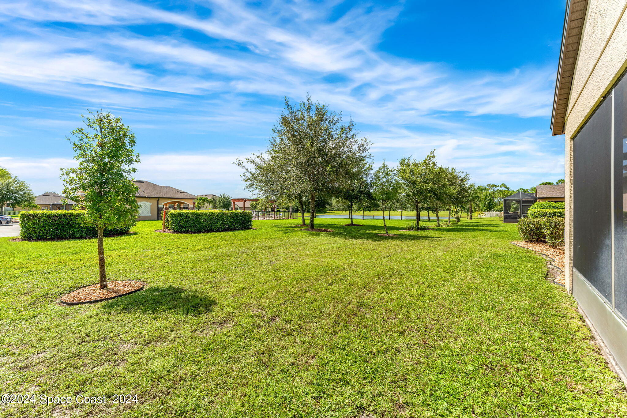 411 Trymore Drive SE