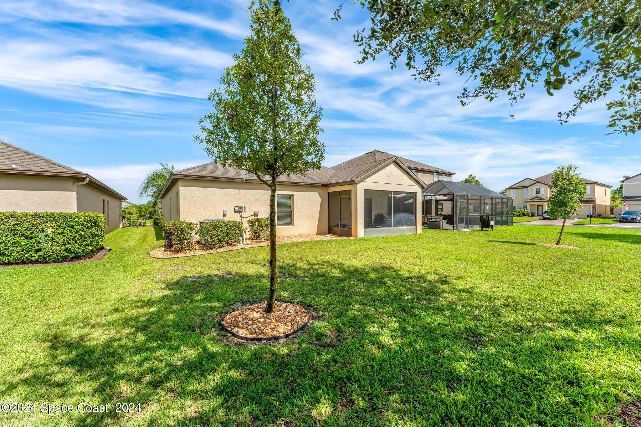 411 Trymore Drive SE