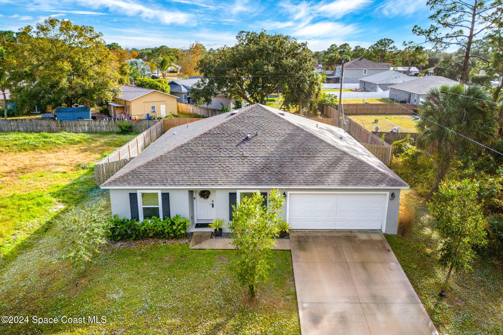 461 Black Horse Street SE