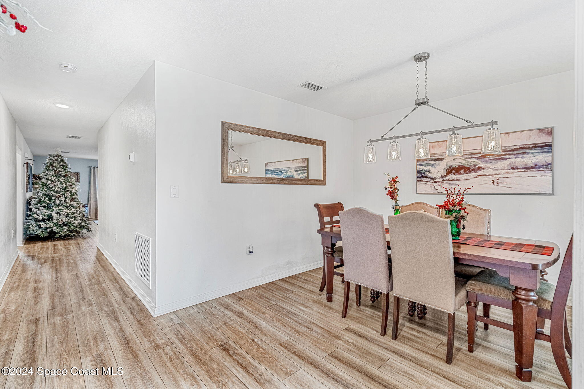 461 Black Horse Street SE