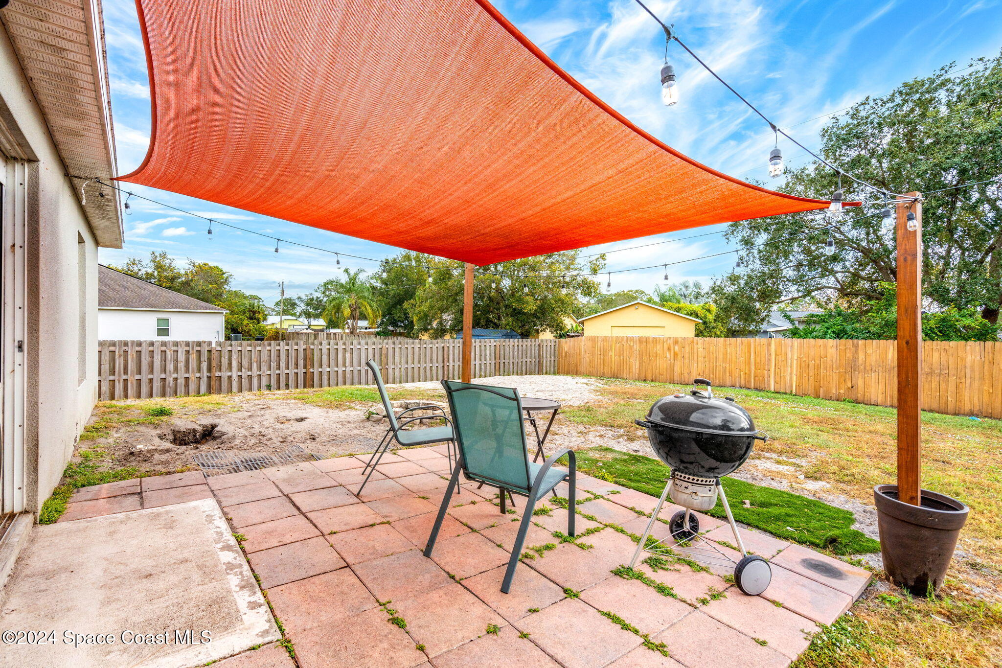 461 Black Horse Street SE