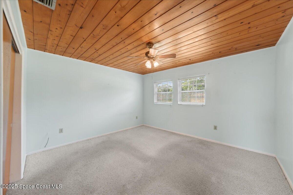 329 Lake Court