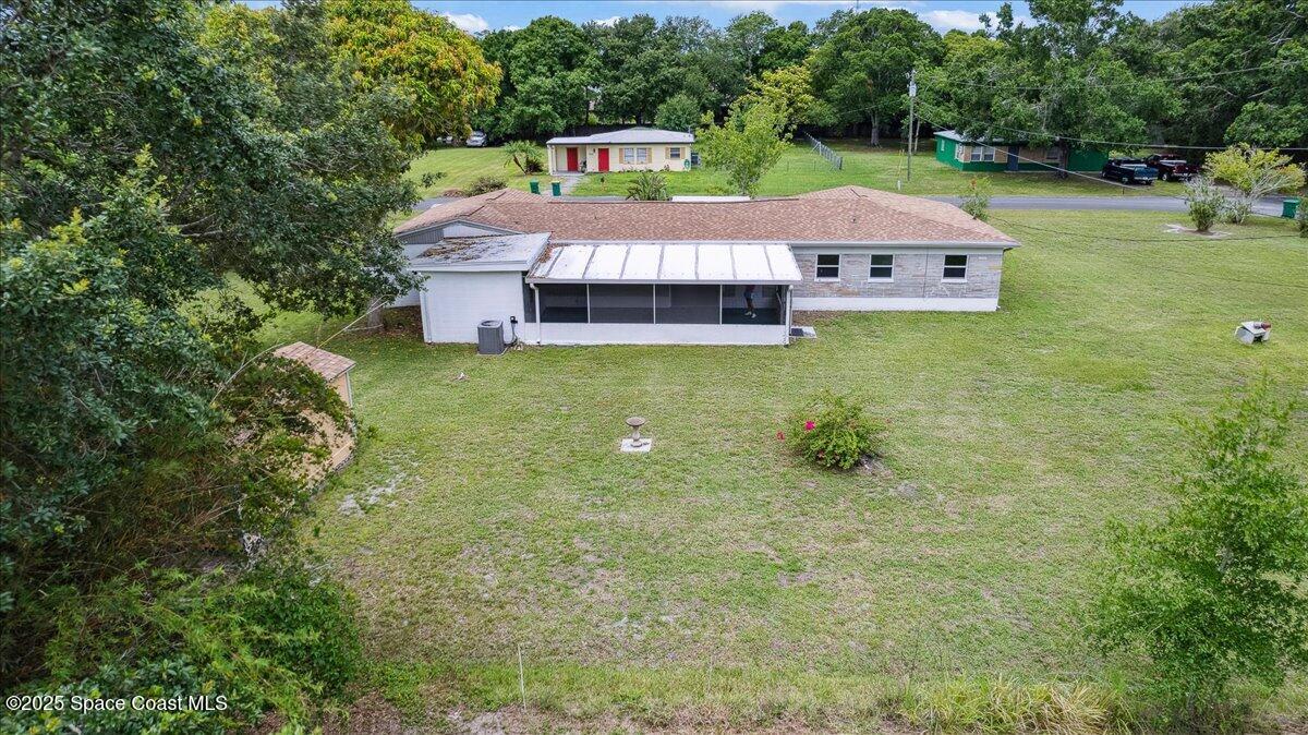 329 Lake Court