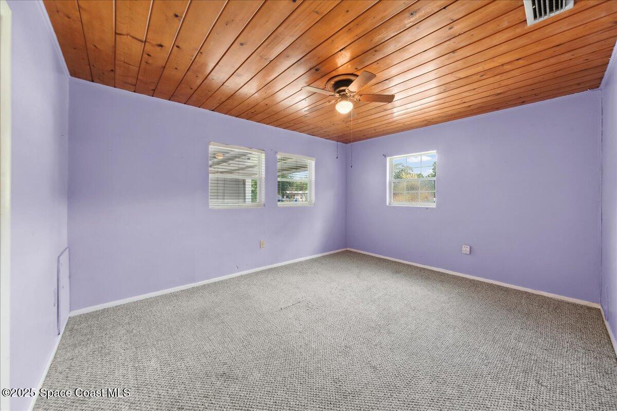 329 Lake Court