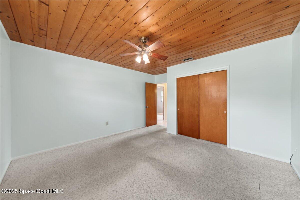 329 Lake Court