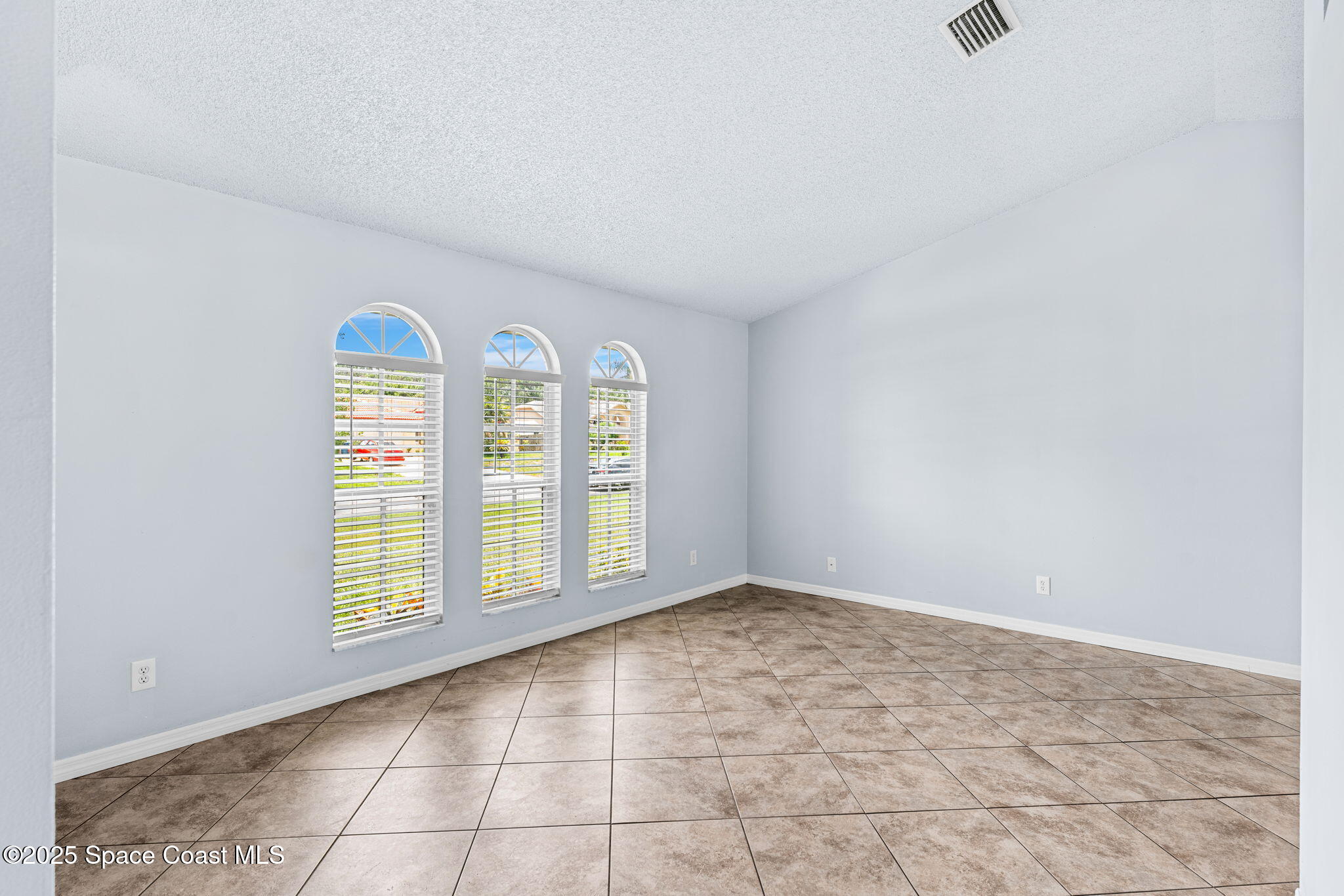 1670 Ashboro Circle SE
