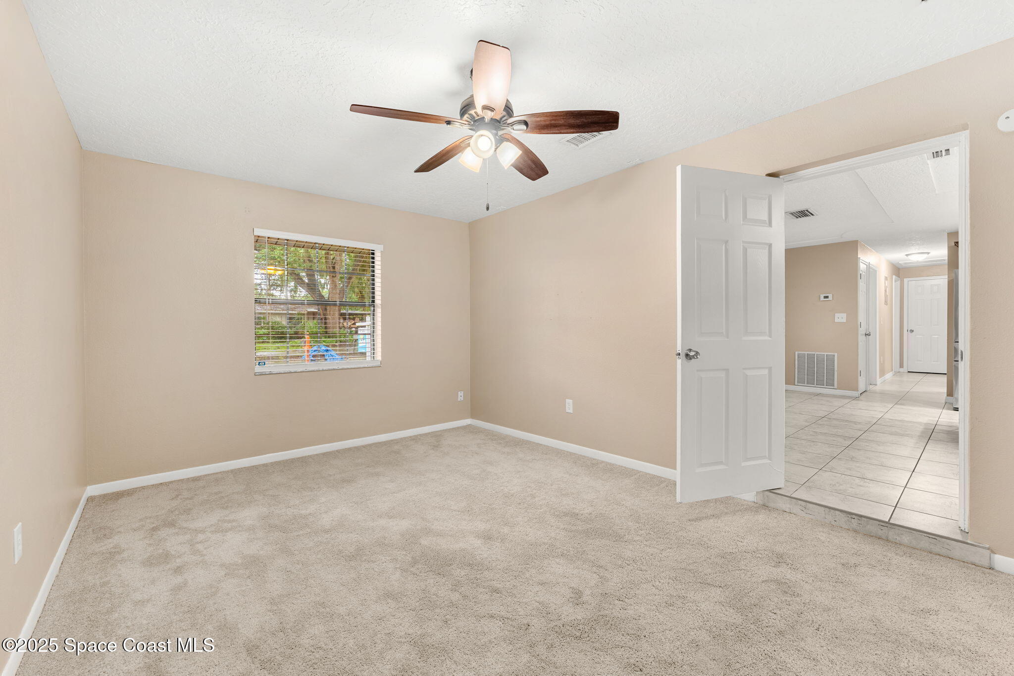 2508 Hathaway Drive
