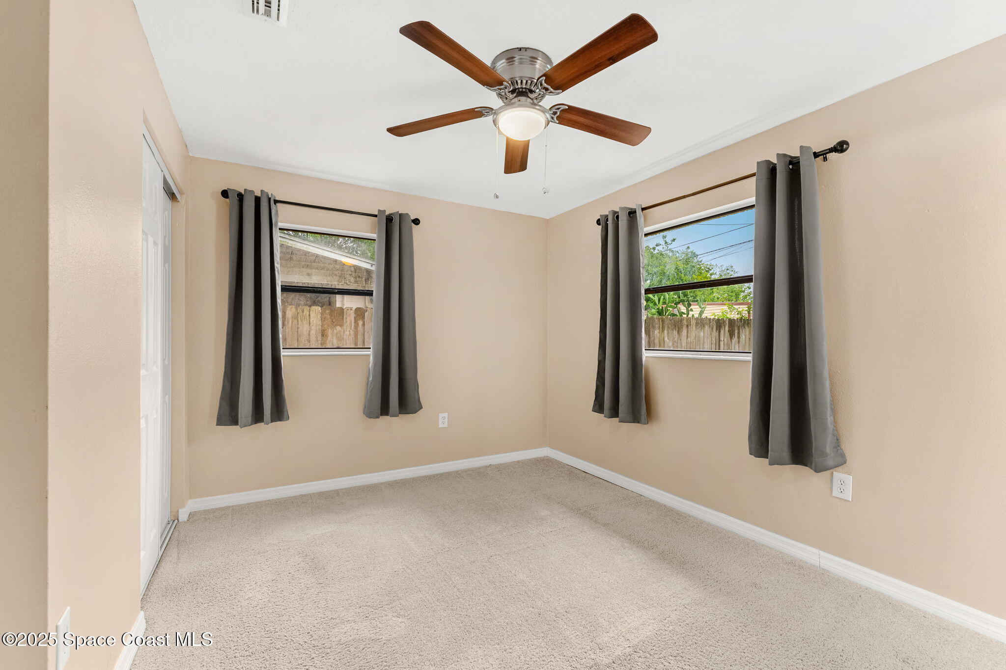 2508 Hathaway Drive