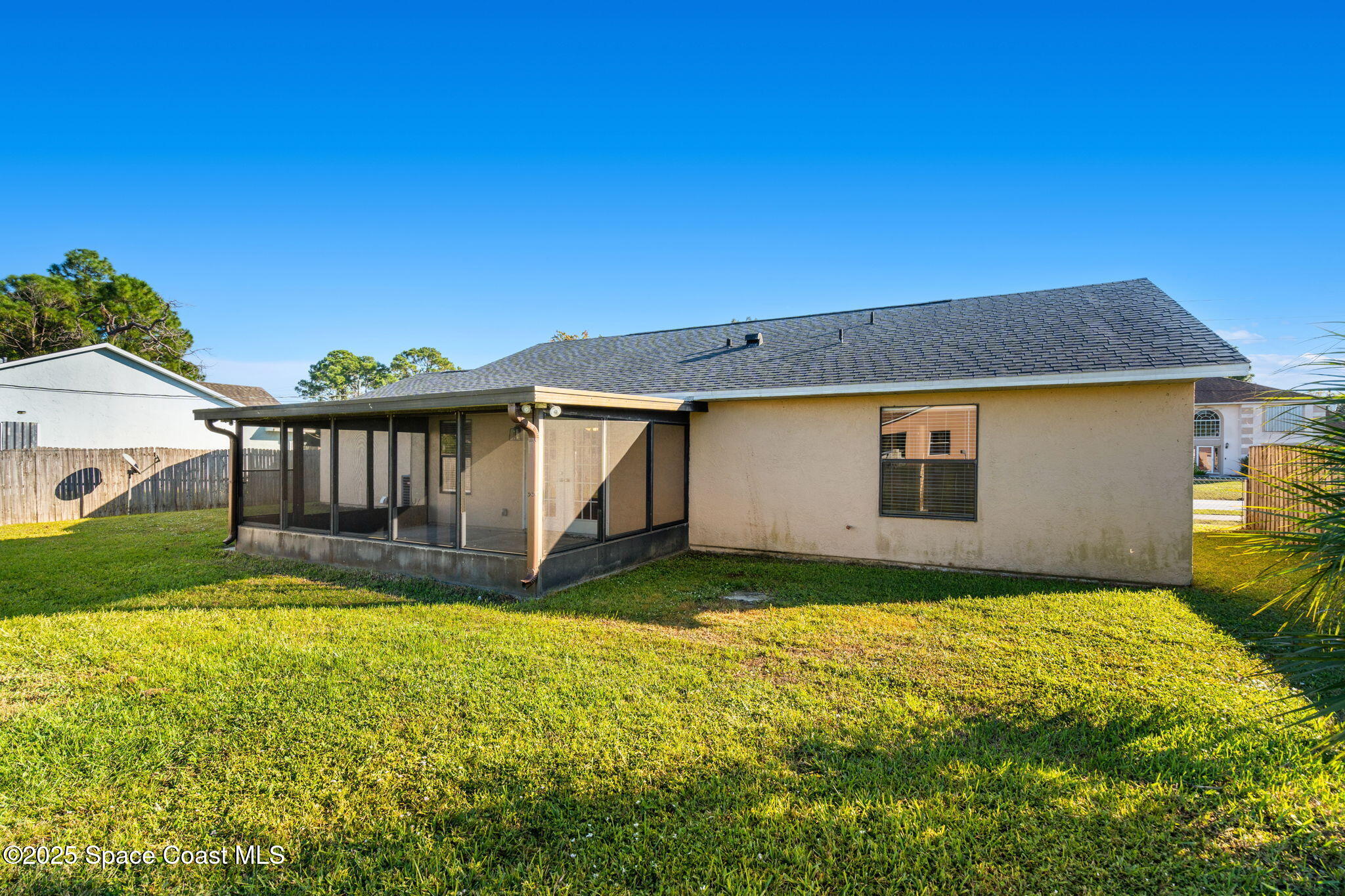 923 Pace Drive NW