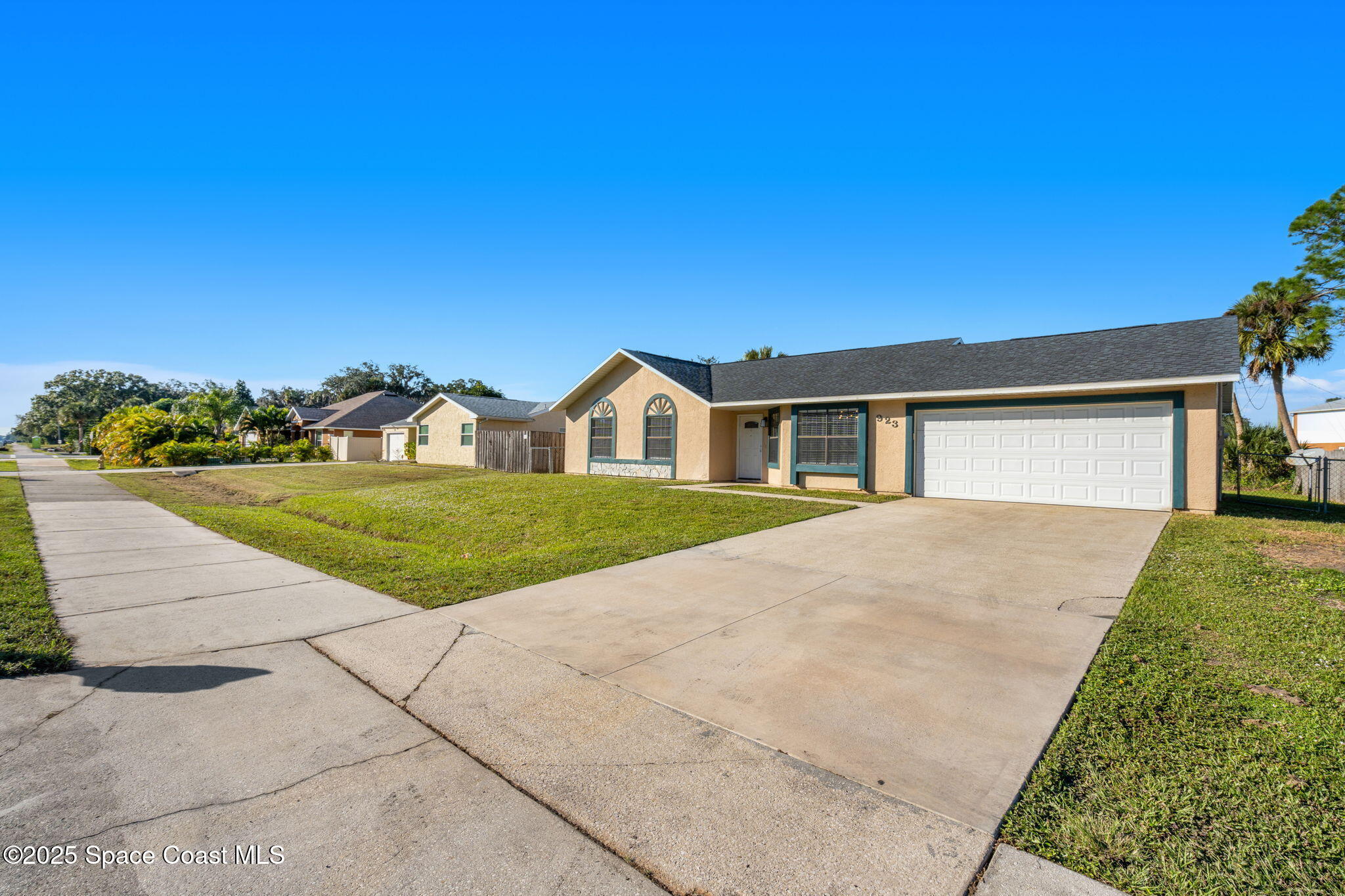 923 Pace Drive NW