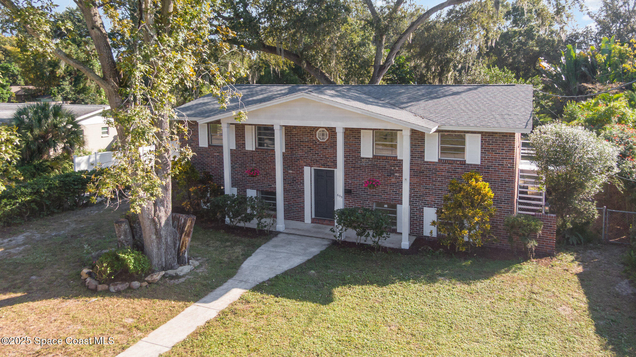 635 Orange Court