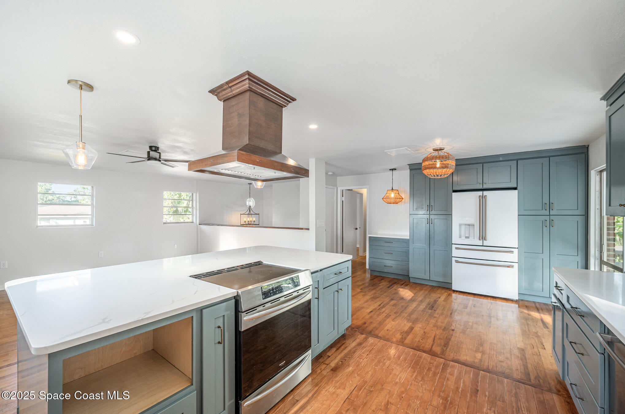 635 Orange Court
