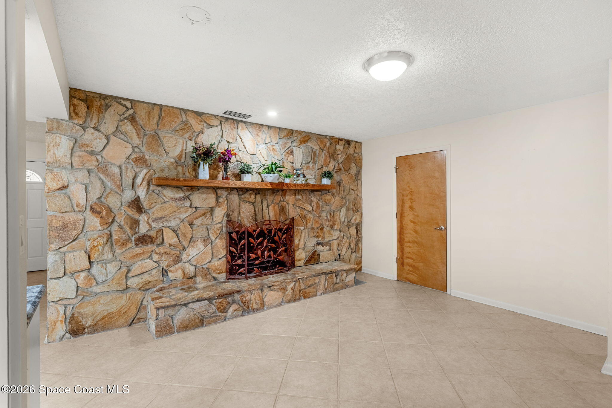 2608 Applewood Drive