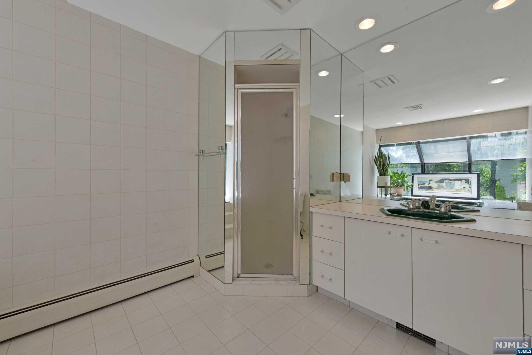245 East Saddle River Road