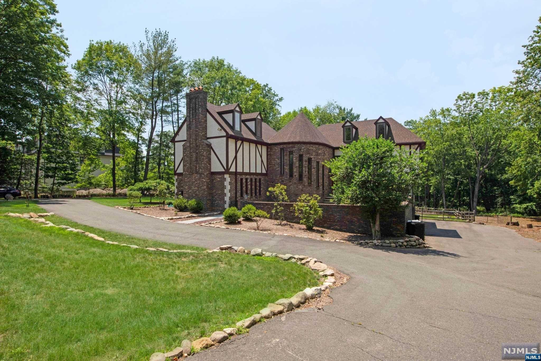 245 East Saddle River Road