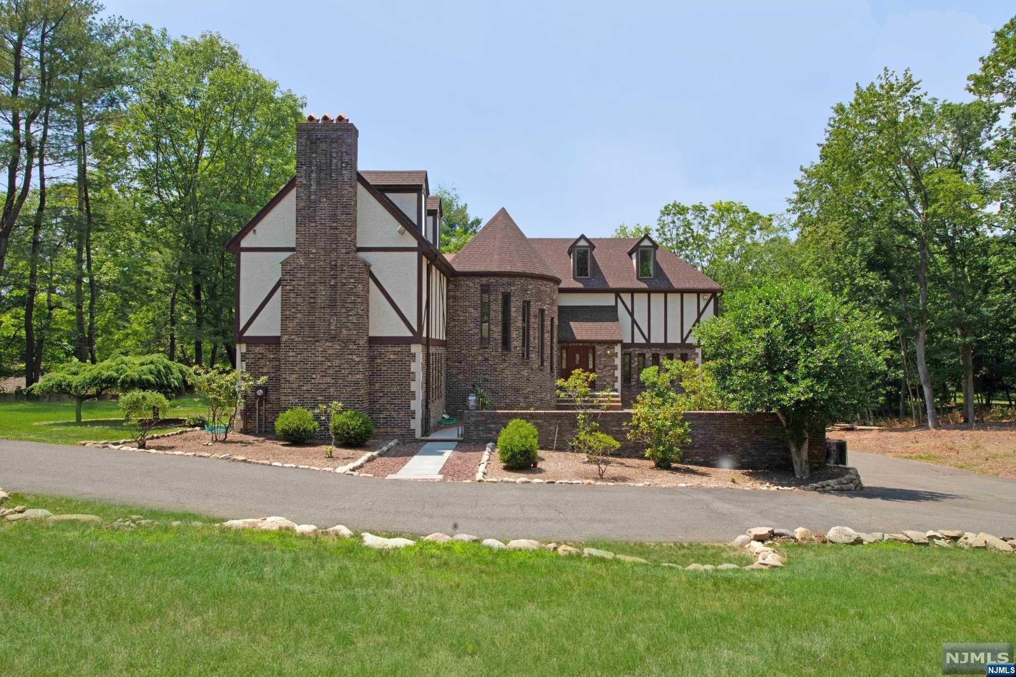 245 East Saddle River Road